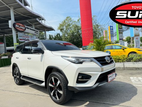 ขายรถ TOYOTA 
              FORTUNER 
               
                            ปี 2020